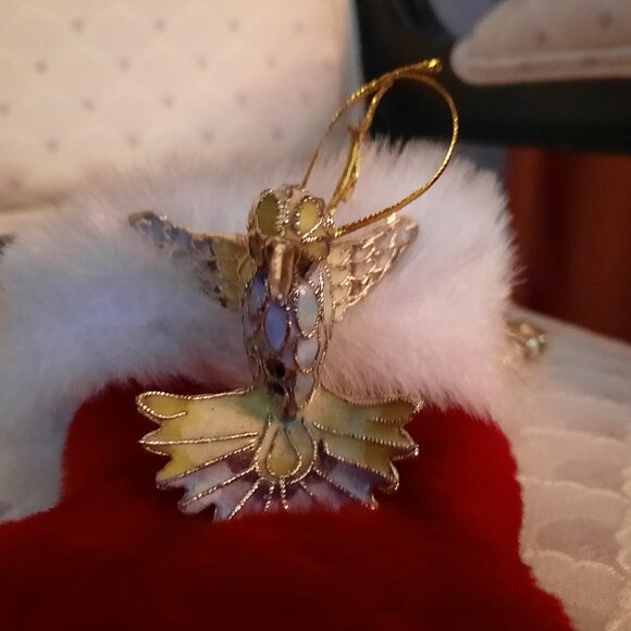 Ice Cream Cone, Angel, Humming Bird, Bell Ornaments & 18' Gold Faceted Garland - Picture 5 of 6